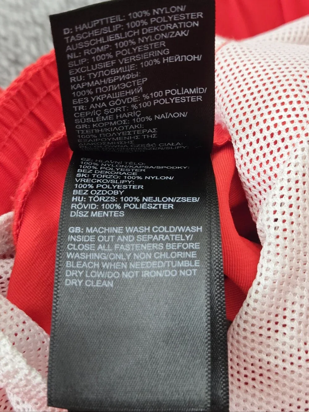 The North Face Class V Pull-On Shorts Red Men's Size L Swim Trunks Lined EUC